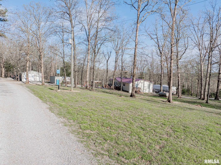 565 Dutton Chapel Road, Golconda, Illinois 62938, 3 Bedrooms Bedrooms, 0 ,2 BathroomsBathrooms,Residential,For Sale,Dutton Chapel,0,RMAEB457611
