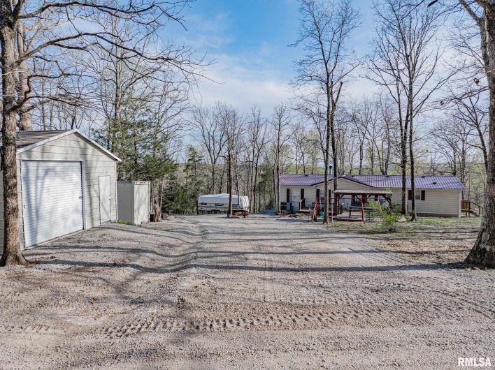 565 Dutton Chapel Road, Golconda, Illinois 62938, 3 Bedrooms Bedrooms, 0 ,2 BathroomsBathrooms,Residential,For Sale,Dutton Chapel,0,RMAEB457611