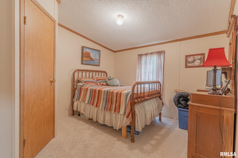 565 Dutton Chapel Road, Golconda, Illinois 62938, 3 Bedrooms Bedrooms, 0 ,2 BathroomsBathrooms,Residential,For Sale,Dutton Chapel,0,RMAEB457611