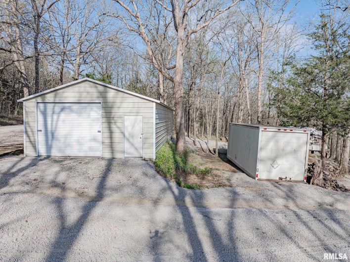 565 Dutton Chapel Road, Golconda, Illinois 62938, 3 Bedrooms Bedrooms, 0 ,2 BathroomsBathrooms,Residential,For Sale,Dutton Chapel,0,RMAEB457611