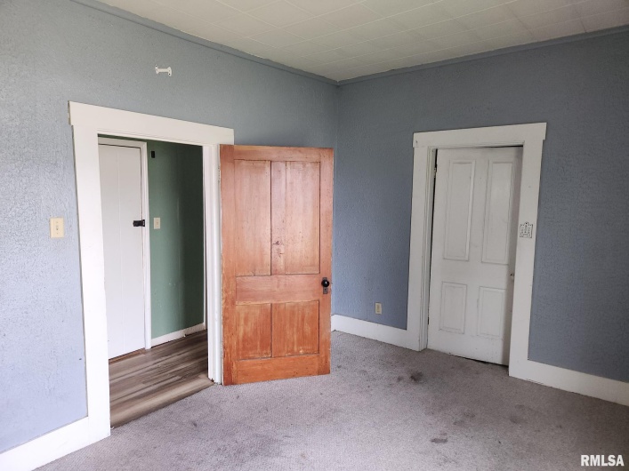 317 WASHINGTON Street, Sparta, Illinois 62286, 2 Bedrooms Bedrooms, 0 ,1 BathroomBathrooms,Residential,For Sale,WASHINGTON,0,RMAEB457613