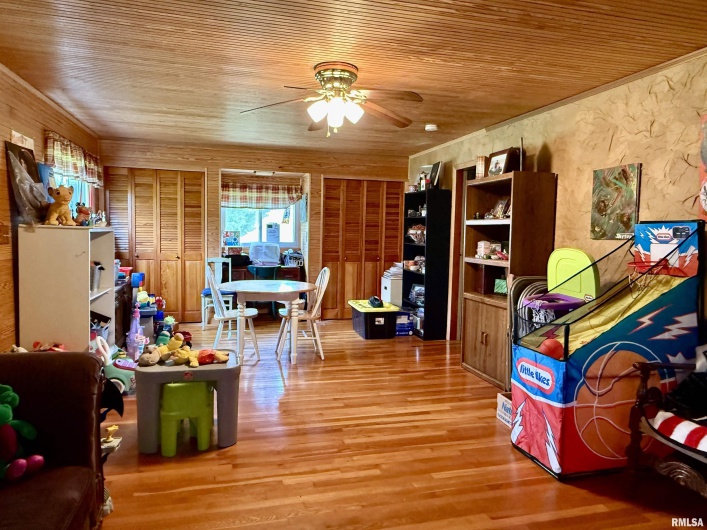 8806 Unionville Road, Brookport, Illinois 62910, 3 Bedrooms Bedrooms, 0 ,1 BathroomBathrooms,Residential,For Sale,Unionville,0,RMAEB457599