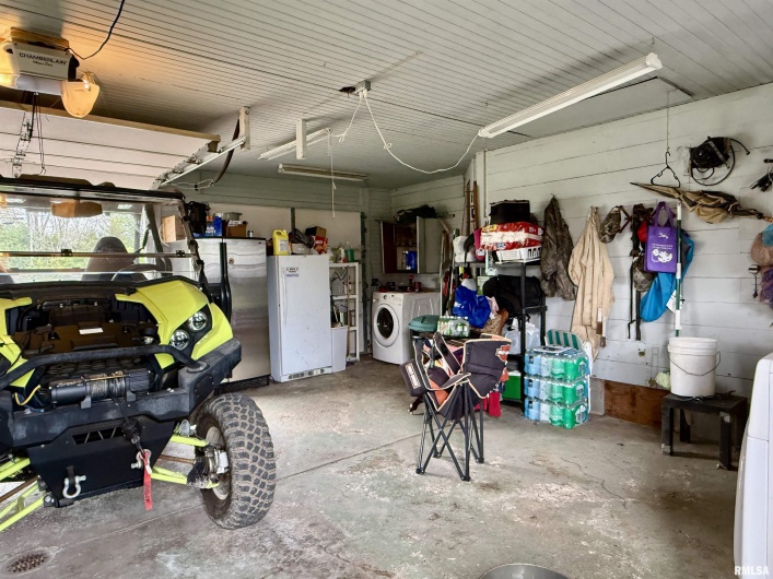 8806 Unionville Road, Brookport, Illinois 62910, 3 Bedrooms Bedrooms, 0 ,1 BathroomBathrooms,Residential,For Sale,Unionville,0,RMAEB457599