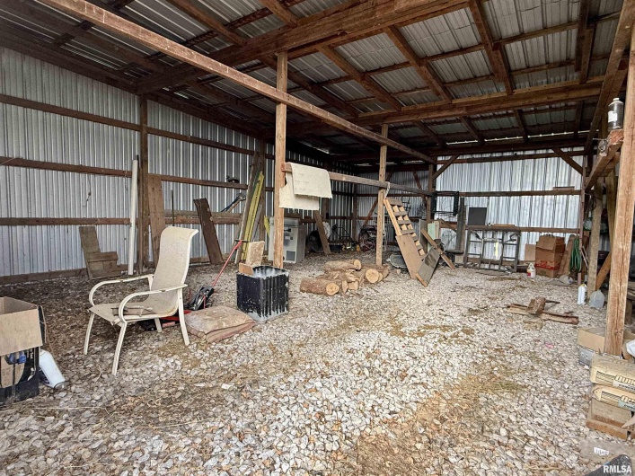 8806 Unionville Road, Brookport, Illinois 62910, 3 Bedrooms Bedrooms, 0 ,1 BathroomBathrooms,Residential,For Sale,Unionville,0,RMAEB457599
