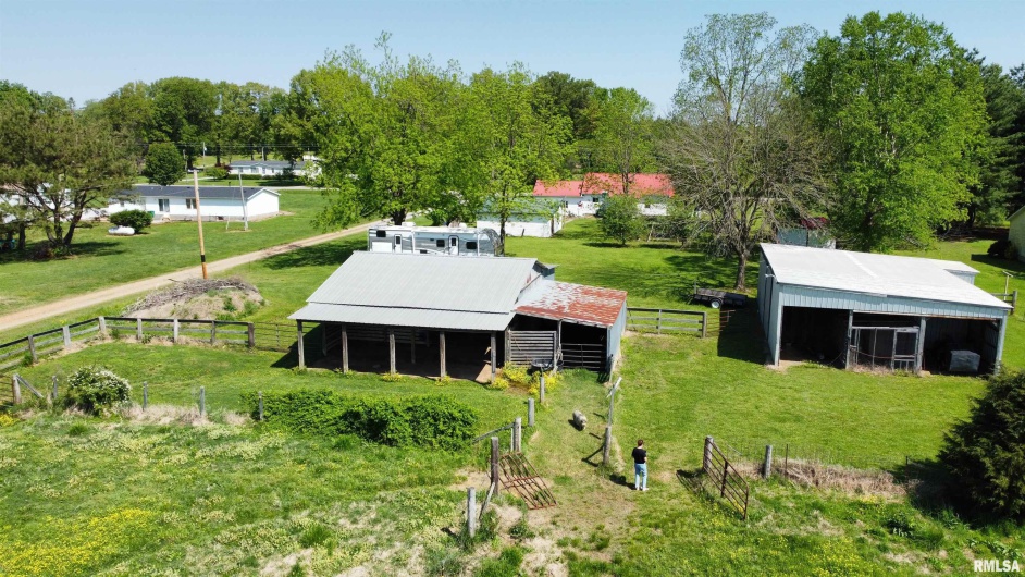 8806 Unionville Road, Brookport, Illinois 62910, 3 Bedrooms Bedrooms, 0 ,1 BathroomBathrooms,Residential,For Sale,Unionville,0,RMAEB457599