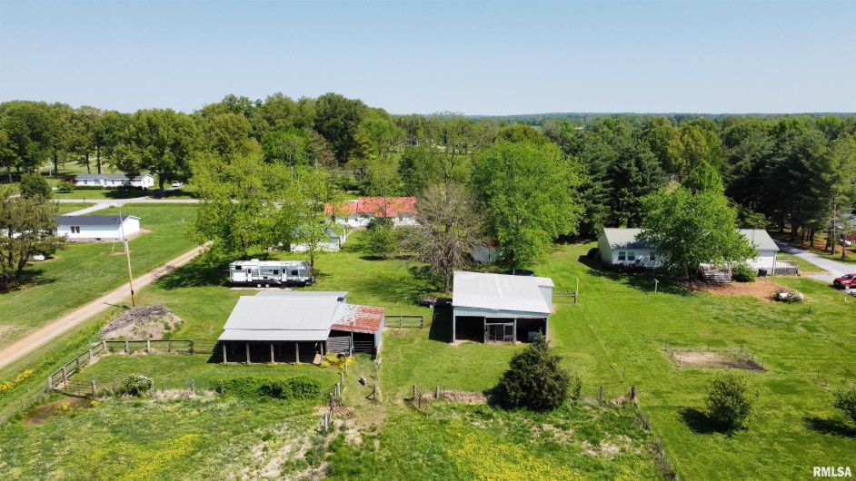 8806 Unionville Road, Brookport, Illinois 62910, 3 Bedrooms Bedrooms, 0 ,1 BathroomBathrooms,Residential,For Sale,Unionville,0,RMAEB457599