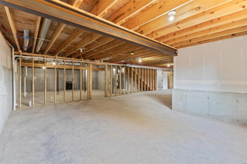 833 Barclay Drive, Farmington, Missouri 63640, 3 Bedrooms Bedrooms, 7 Rooms Rooms,2 BathroomsBathrooms,Residential,For Sale,Barclay,MAR24022421
