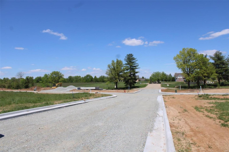 833 Barclay Drive, Farmington, Missouri 63640, 3 Bedrooms Bedrooms, 7 Rooms Rooms,2 BathroomsBathrooms,Residential,For Sale,Barclay,MAR24022421