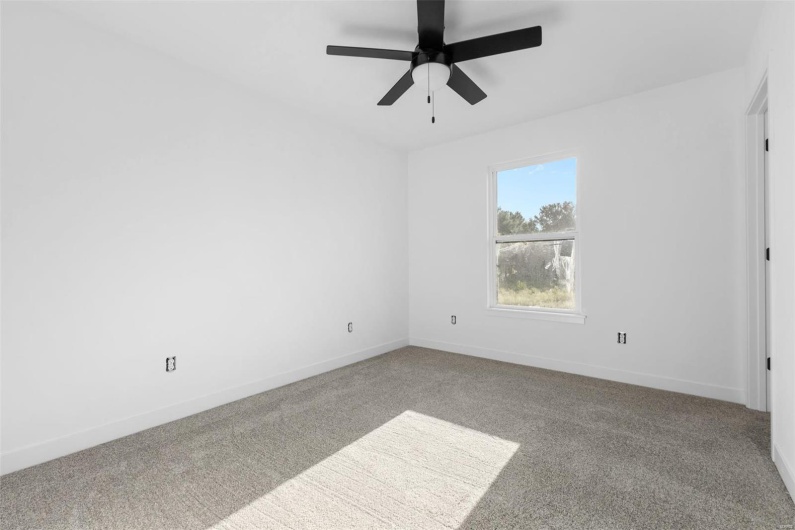 833 Barclay Drive, Farmington, Missouri 63640, 3 Bedrooms Bedrooms, 7 Rooms Rooms,2 BathroomsBathrooms,Residential,For Sale,Barclay,MAR24022421