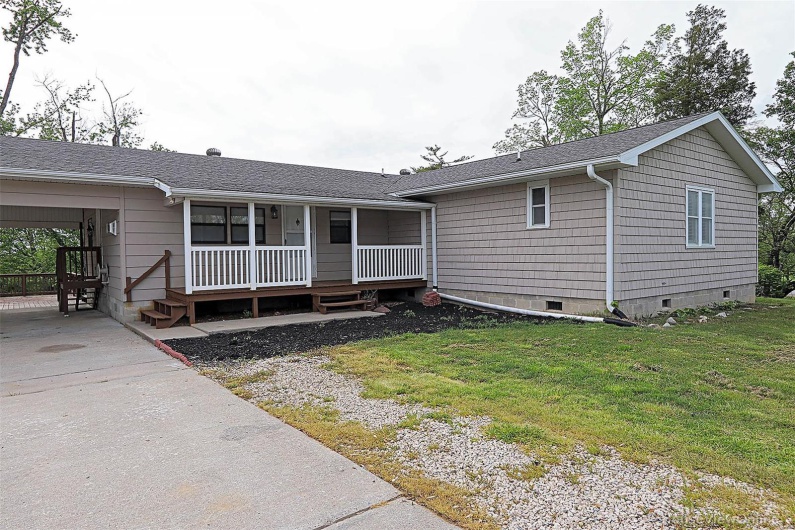7517 Us Highway 61, Jackson, Missouri 63755, 3 Bedrooms Bedrooms, 8 Rooms Rooms,2 BathroomsBathrooms,Residential,For Sale,Us Highway 61,MAR25024933