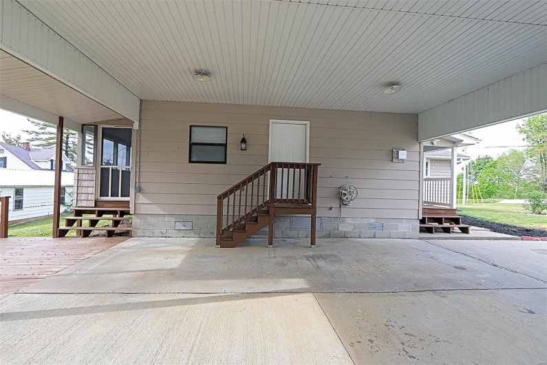 7517 Us Highway 61, Jackson, Missouri 63755, 3 Bedrooms Bedrooms, 8 Rooms Rooms,2 BathroomsBathrooms,Residential,For Sale,Us Highway 61,MAR25024933