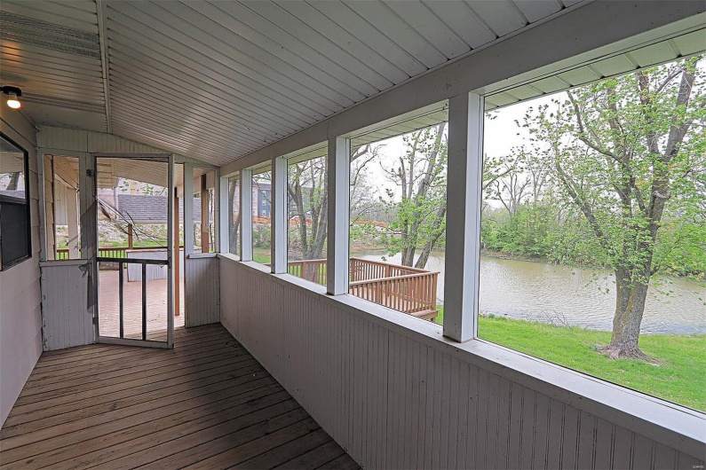 7517 Us Highway 61, Jackson, Missouri 63755, 3 Bedrooms Bedrooms, 8 Rooms Rooms,2 BathroomsBathrooms,Residential,For Sale,Us Highway 61,MAR25024933