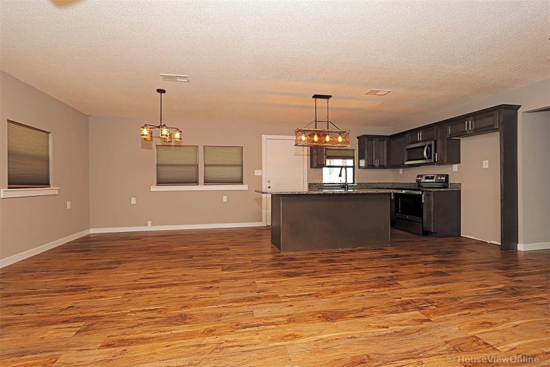 7517 Us Highway 61, Jackson, Missouri 63755, 3 Bedrooms Bedrooms, 8 Rooms Rooms,2 BathroomsBathrooms,Residential,For Sale,Us Highway 61,MAR25024933