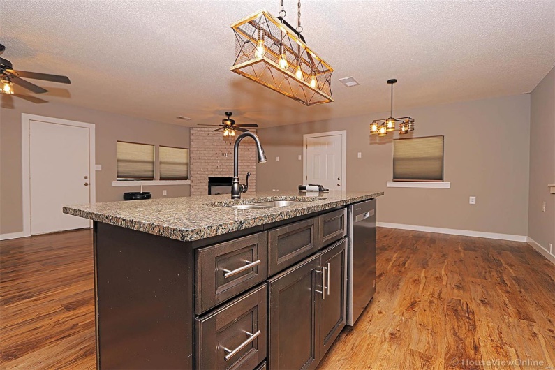 7517 Us Highway 61, Jackson, Missouri 63755, 3 Bedrooms Bedrooms, 8 Rooms Rooms,2 BathroomsBathrooms,Residential,For Sale,Us Highway 61,MAR25024933