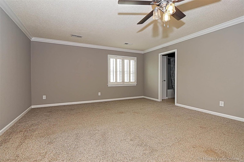 7517 Us Highway 61, Jackson, Missouri 63755, 3 Bedrooms Bedrooms, 8 Rooms Rooms,2 BathroomsBathrooms,Residential,For Sale,Us Highway 61,MAR25024933