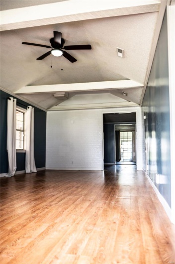 608 Commercial Street, Kennett, Missouri 63857, 3 Bedrooms Bedrooms, 8 Rooms Rooms,2 BathroomsBathrooms,Residential,For Sale,Commercial,MAR25024980