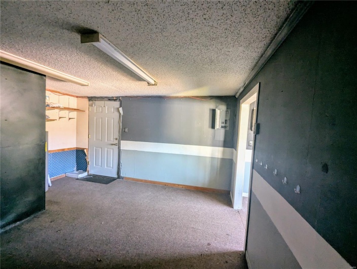 401 Grand Avenue, Campbell, Missouri 63933, 1 Bedroom Bedrooms, 2 Rooms Rooms,1 BathroomBathrooms,Residential,For Sale,Grand,MAR25024883