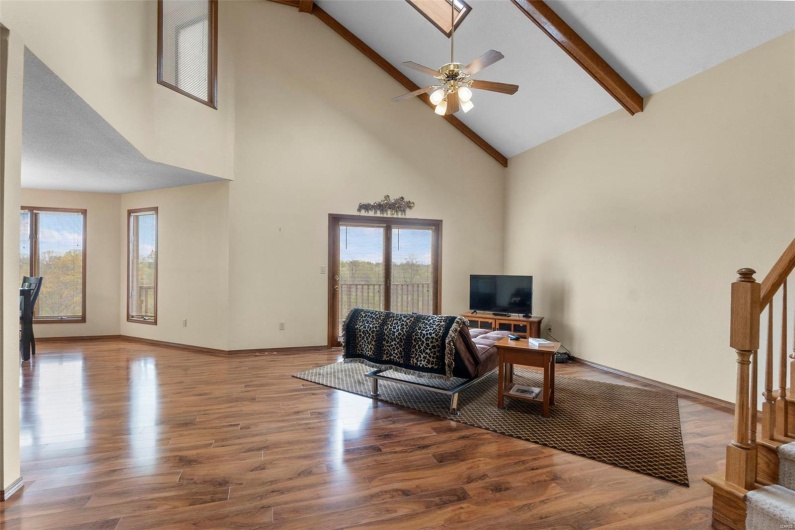 2226 Bent Creek Drive, Jackson, Missouri 63755, 3 Bedrooms Bedrooms, 7 Rooms Rooms,3 BathroomsBathrooms,Residential,For Sale,Bent Creek,MAR25023327