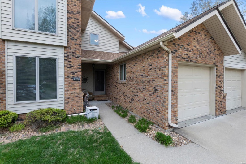 2226 Bent Creek Drive, Jackson, Missouri 63755, 3 Bedrooms Bedrooms, 7 Rooms Rooms,3 BathroomsBathrooms,Residential,For Sale,Bent Creek,MAR25023327