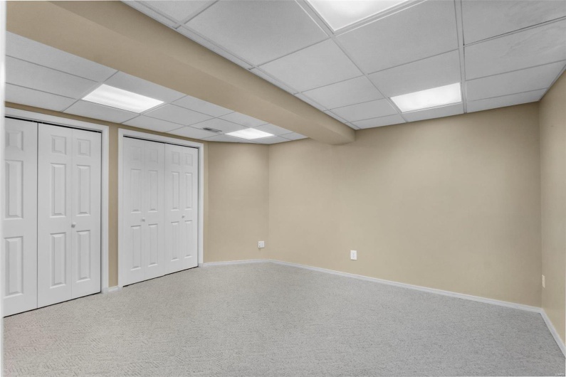 2226 Bent Creek Drive, Jackson, Missouri 63755, 3 Bedrooms Bedrooms, 7 Rooms Rooms,3 BathroomsBathrooms,Residential,For Sale,Bent Creek,MAR25023327