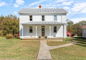 94 Jersey Ln, Bloomsdale, Missouri 63627, 3 Bedrooms Bedrooms, 6 Rooms Rooms,2 BathroomsBathrooms,Residential,For Sale,Jersey Ln,MAR24067101