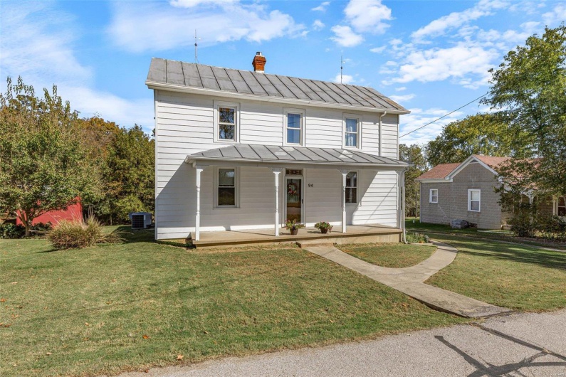 94 Jersey Ln, Bloomsdale, Missouri 63627, 3 Bedrooms Bedrooms, 6 Rooms Rooms,2 BathroomsBathrooms,Residential,For Sale,Jersey Ln,MAR24067101