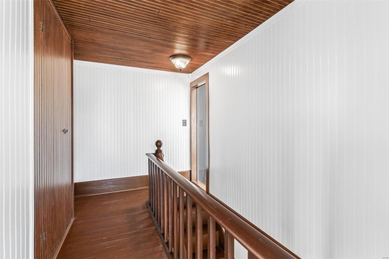 94 Jersey Ln, Bloomsdale, Missouri 63627, 3 Bedrooms Bedrooms, 6 Rooms Rooms,2 BathroomsBathrooms,Residential,For Sale,Jersey Ln,MAR24067101