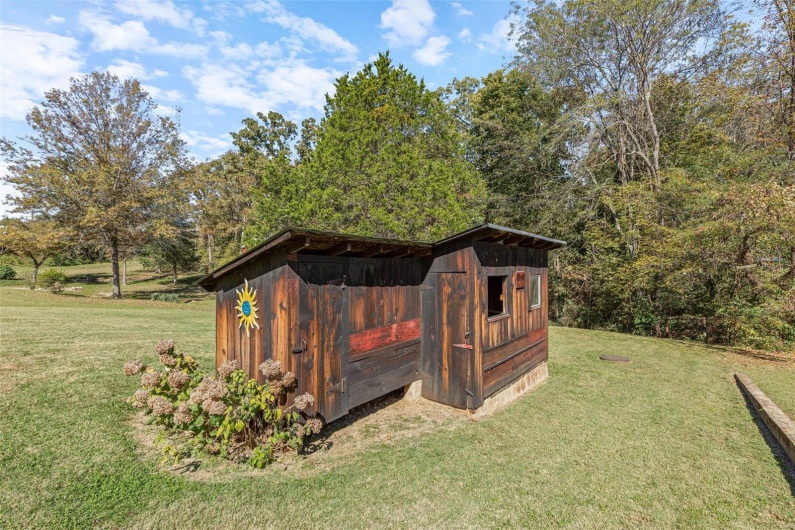 94 Jersey Ln, Bloomsdale, Missouri 63627, 3 Bedrooms Bedrooms, 6 Rooms Rooms,2 BathroomsBathrooms,Residential,For Sale,Jersey Ln,MAR24067101