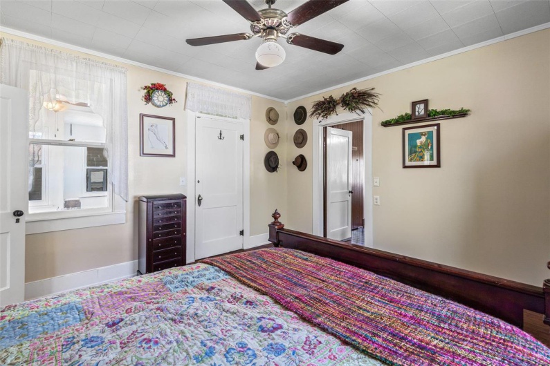 94 Jersey Ln, Bloomsdale, Missouri 63627, 3 Bedrooms Bedrooms, 6 Rooms Rooms,2 BathroomsBathrooms,Residential,For Sale,Jersey Ln,MAR24067101