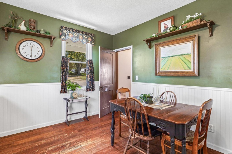 94 Jersey Ln, Bloomsdale, Missouri 63627, 3 Bedrooms Bedrooms, 6 Rooms Rooms,2 BathroomsBathrooms,Residential,For Sale,Jersey Ln,MAR24067101