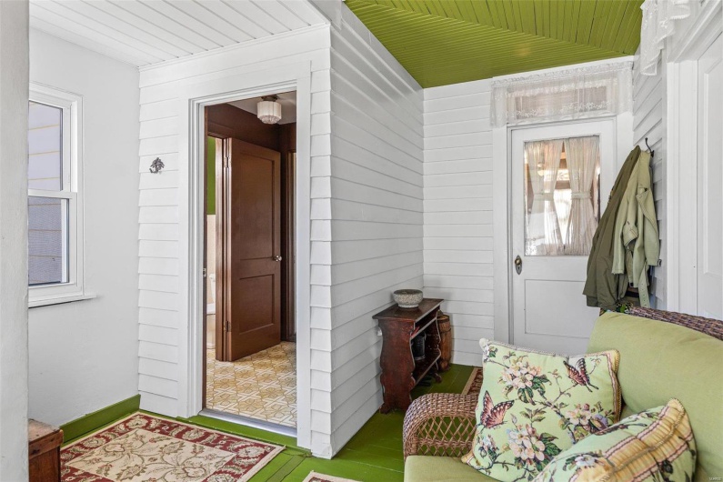 94 Jersey Ln, Bloomsdale, Missouri 63627, 3 Bedrooms Bedrooms, 6 Rooms Rooms,2 BathroomsBathrooms,Residential,For Sale,Jersey Ln,MAR24067101