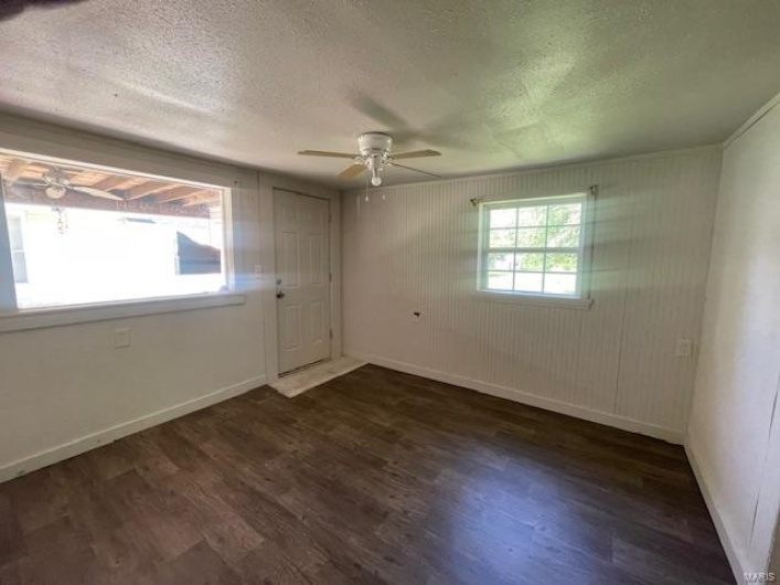 2317 Pike Street, Poplar Bluff, Missouri 63901, 3 Bedrooms Bedrooms, 6 Rooms Rooms,1 BathroomBathrooms,Residential,For Sale,Pike,MAR25024377