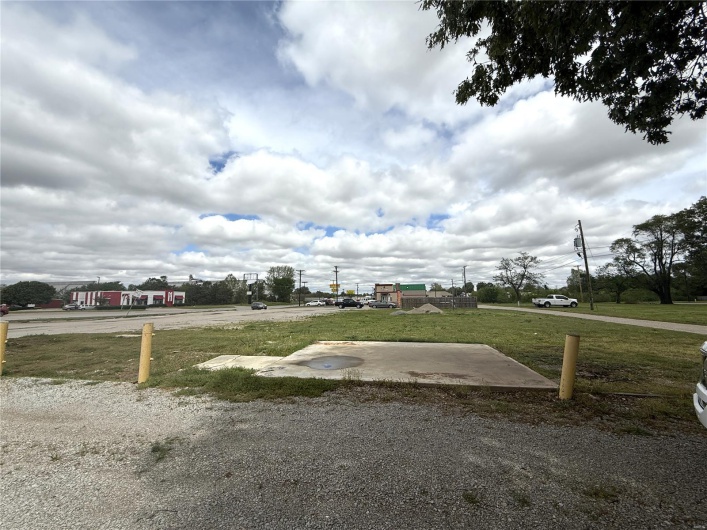 310 Independence Avenue, Kennett, Missouri 63857, ,Commercial Sale,For Sale,Independence,MAR25021406