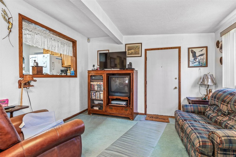 4648 Hillsboro Road, Farmington, Missouri 63640, 3 Bedrooms Bedrooms, 9 Rooms Rooms,2 BathroomsBathrooms,Residential,For Sale,Hillsboro,MAR25021088