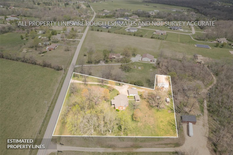 4648 Hillsboro Road, Farmington, Missouri 63640, 3 Bedrooms Bedrooms, 9 Rooms Rooms,2 BathroomsBathrooms,Residential,For Sale,Hillsboro,MAR25021088
