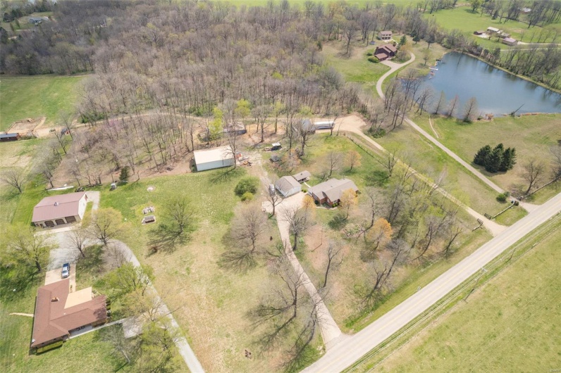 4648 Hillsboro Road, Farmington, Missouri 63640, 3 Bedrooms Bedrooms, 9 Rooms Rooms,2 BathroomsBathrooms,Residential,For Sale,Hillsboro,MAR25021088