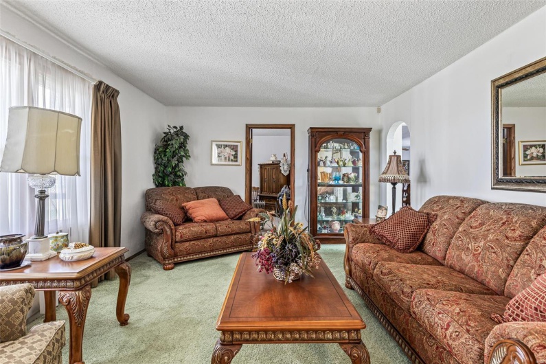 4648 Hillsboro Road, Farmington, Missouri 63640, 3 Bedrooms Bedrooms, 9 Rooms Rooms,2 BathroomsBathrooms,Residential,For Sale,Hillsboro,MAR25021088