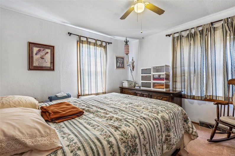 4648 Hillsboro Road, Farmington, Missouri 63640, 3 Bedrooms Bedrooms, 9 Rooms Rooms,2 BathroomsBathrooms,Residential,For Sale,Hillsboro,MAR25021088