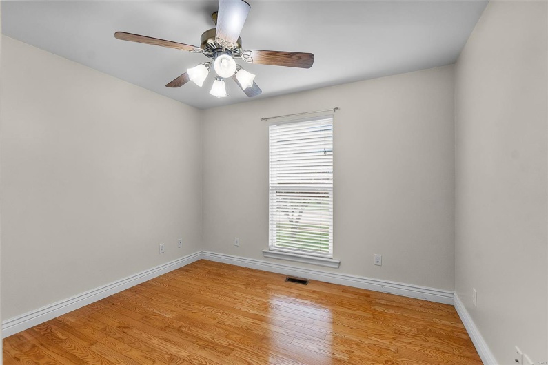 2600 Cobblestone Court, Cape Girardeau, Missouri 63701, 8 Bedrooms Bedrooms, 21 Rooms Rooms,5 BathroomsBathrooms,Residential,For Sale,Cobblestone,MAR25025201
