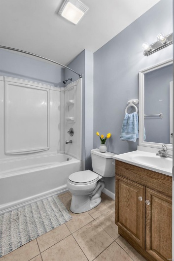 2600 Cobblestone Court, Cape Girardeau, Missouri 63701, 8 Bedrooms Bedrooms, 21 Rooms Rooms,5 BathroomsBathrooms,Residential,For Sale,Cobblestone,MAR25025201