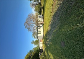 549 E Outer Rd, Sikeston, Missouri 63801, 3 Bedrooms Bedrooms, 8 Rooms Rooms,2 BathroomsBathrooms,Residential,For Sale,E Outer Rd,MAR25025282