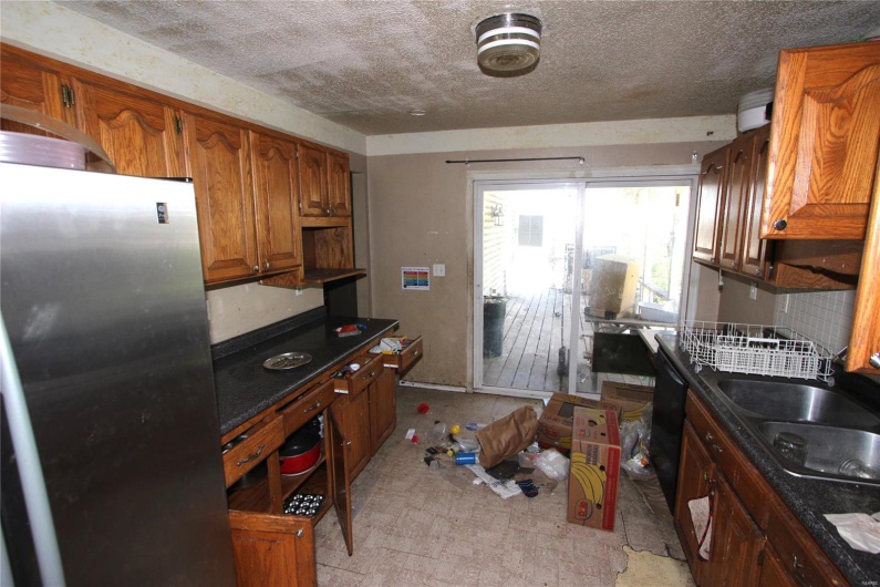 1730 Liberty Street, Farmington, Missouri 63640, 3 Bedrooms Bedrooms, 6 Rooms Rooms,2 BathroomsBathrooms,Residential,For Sale,Liberty,MAR25025379