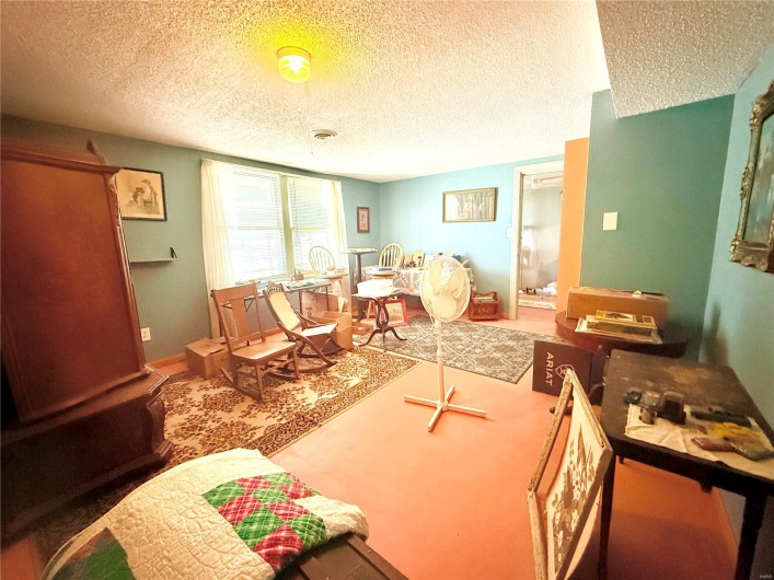 1175 County Road 206, Arcadia, Missouri 63621, 3 Bedrooms Bedrooms, 8 Rooms Rooms,1 BathroomBathrooms,Residential,For Sale,County Road 206,MAR25025382
