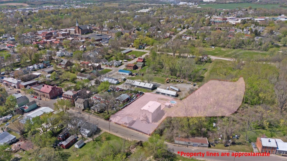 2.7 Acres, **approximate boundary lines 