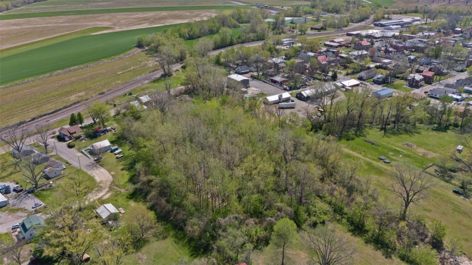 305 Main Street, Ste Genevieve, Missouri 63670, 5 Bedrooms Bedrooms, 12 Rooms Rooms,3 BathroomsBathrooms,Residential,For Sale,Main,MAR25024965