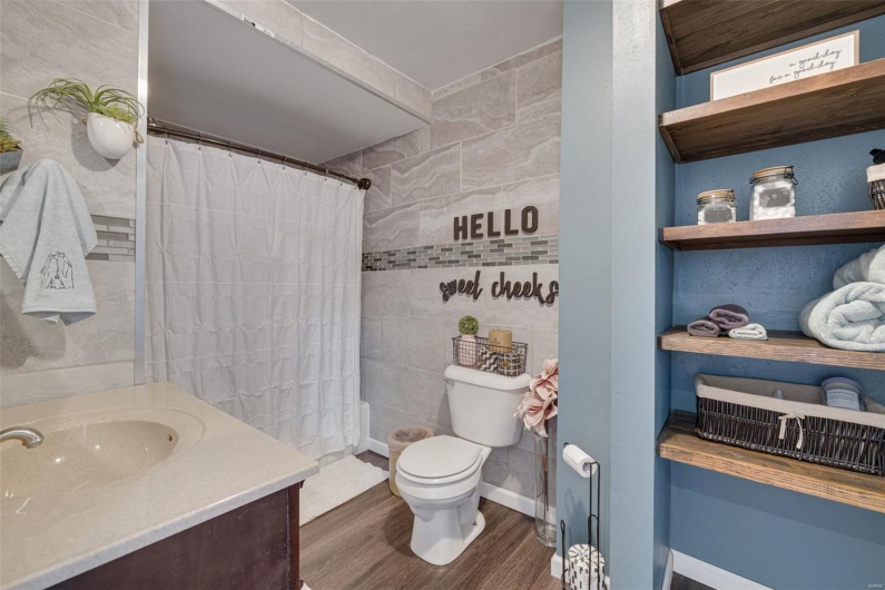 2nd Floor, Full Bath #2
