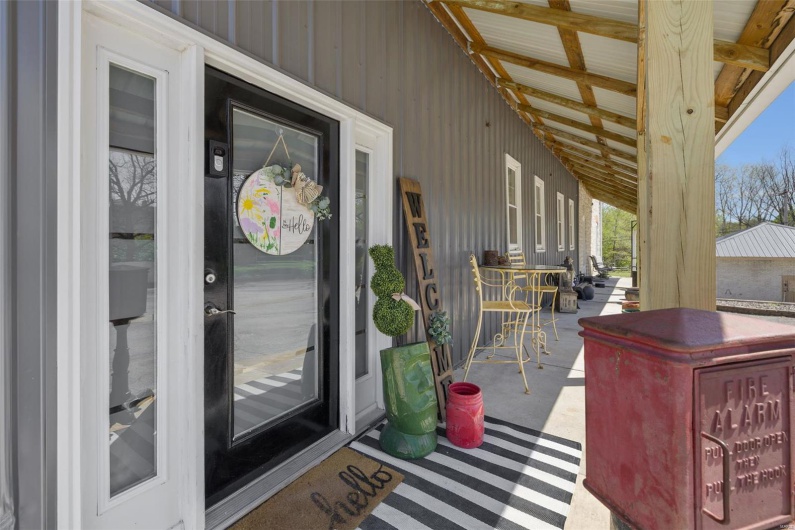 305 Main Street, Ste Genevieve, Missouri 63670, 5 Bedrooms Bedrooms, 12 Rooms Rooms,3 BathroomsBathrooms,Residential,For Sale,Main,MAR25024965