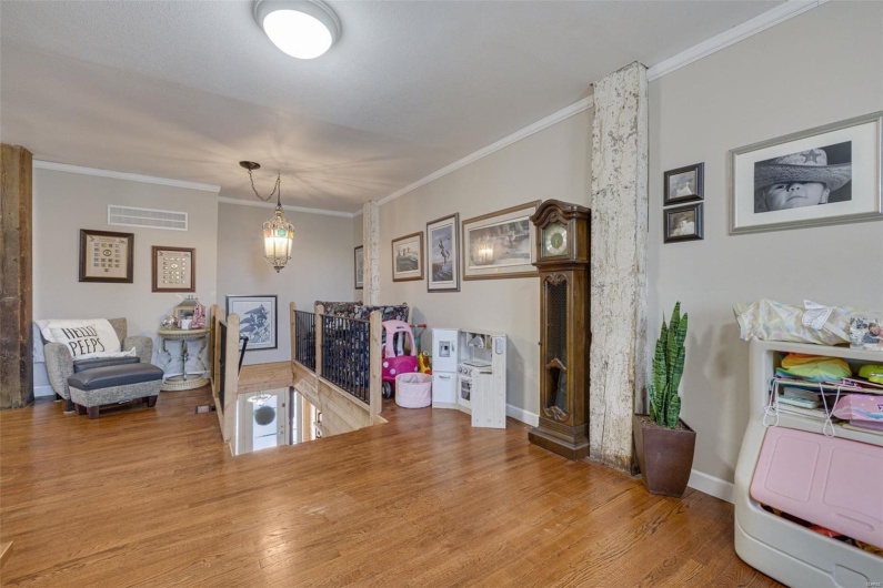 2nd Floor, Sitting Room