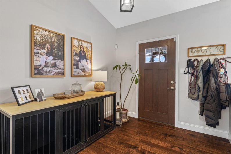 105 Shepherd Mountain Road, Farmington, Missouri 63640, 4 Bedrooms Bedrooms, 13 Rooms Rooms,3 BathroomsBathrooms,Residential,For Sale,Shepherd Mountain,MAR25024808