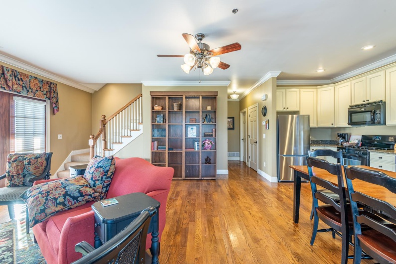 24345 State Rte WW Villa #24, Ste Genevieve, Missouri 63670, 3 Bedrooms Bedrooms, 6 Rooms Rooms,2 BathroomsBathrooms,Residential,For Sale,State Rte WW Villa #24,MAR25001686